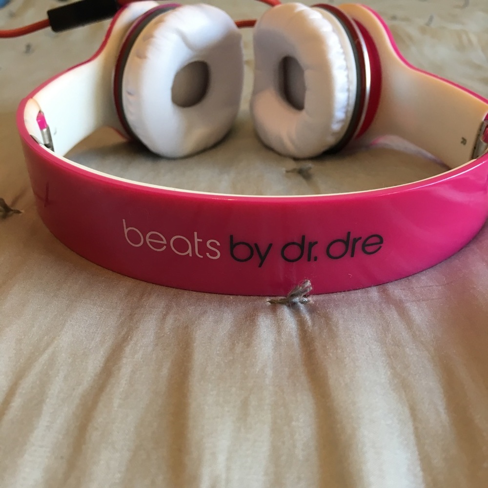 Hot pink beats by Dre